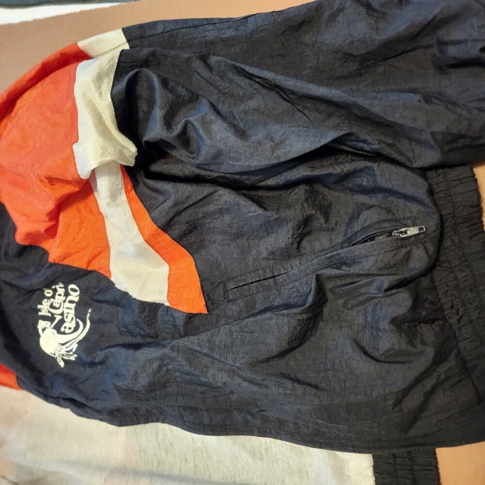 Vintage BAW Athletic Wear Windbreaker RARE Isle Of Capri Casino Edition! - Picture 3 of 13